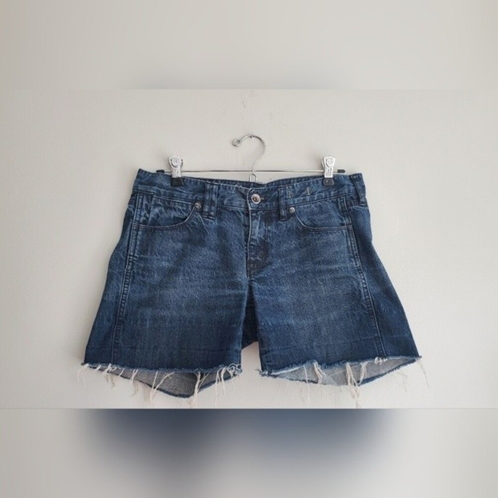Madewell mid length dark blue cut off shorts medium to dark wash size 26